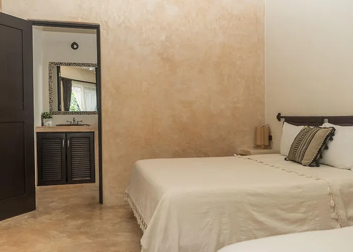 Hotel Boutique 06 (adults Only)