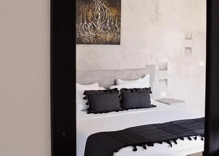 Hotel Boutique 06 (adults Only) 3*