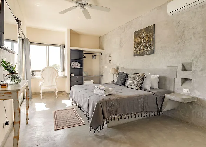 Boutique 06 (adults Only) 3*